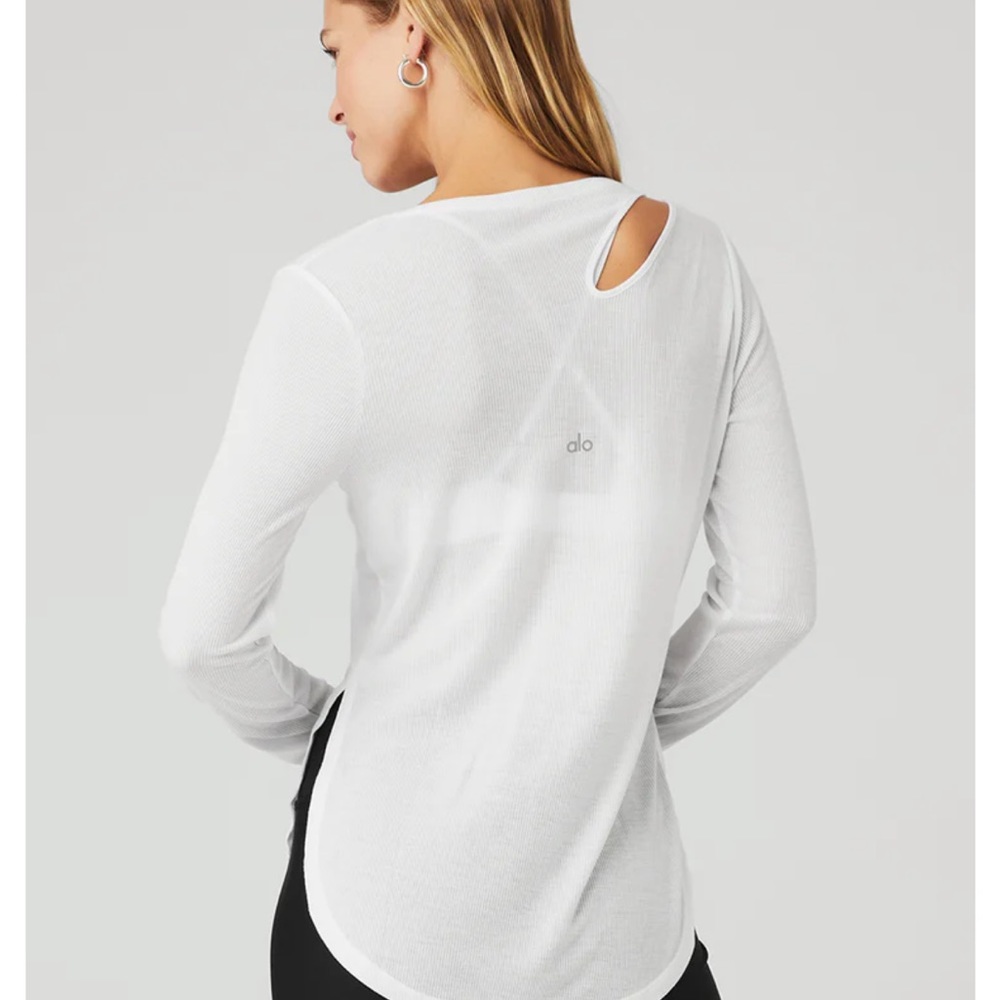 ALO Yoga White Long Sleeve Keyhole Back Tee